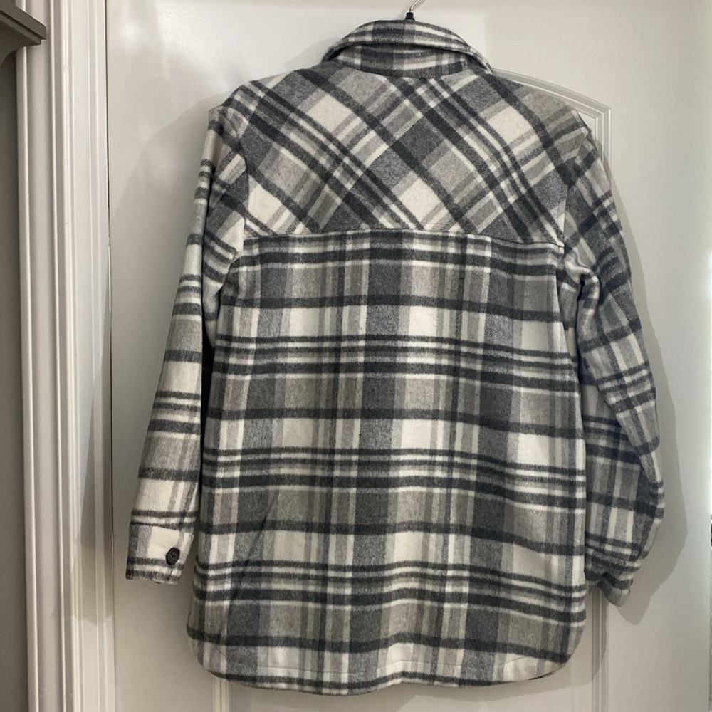 Thread & Supply Shacket - Picture 6 of 8
